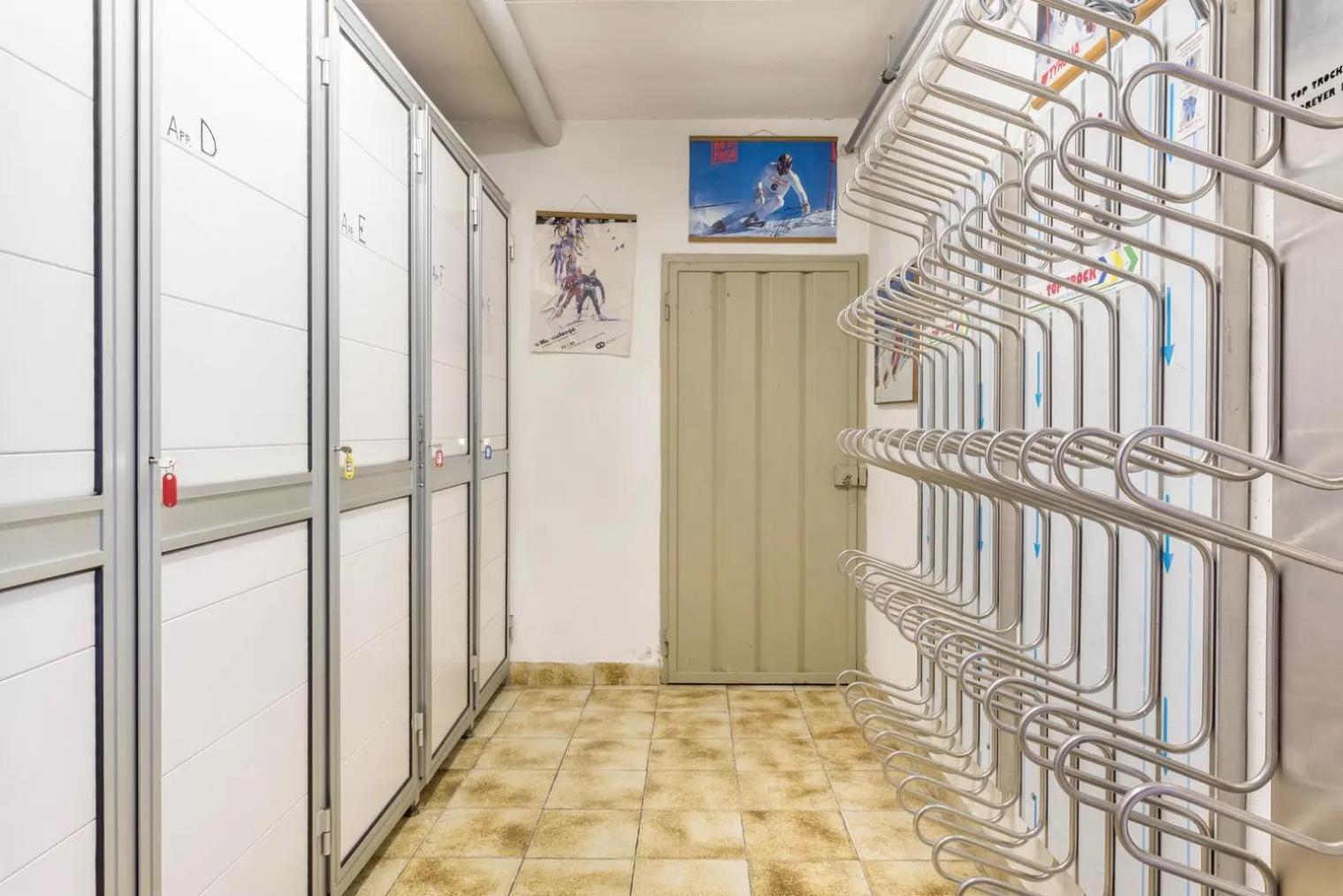 Kamerloy Apartments A كامبيتيلو دي فاسا المظهر الخارجي الصورة